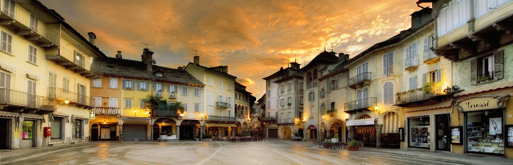 Sinaunang Market Square - Domodossola | Secret World Trip Planner