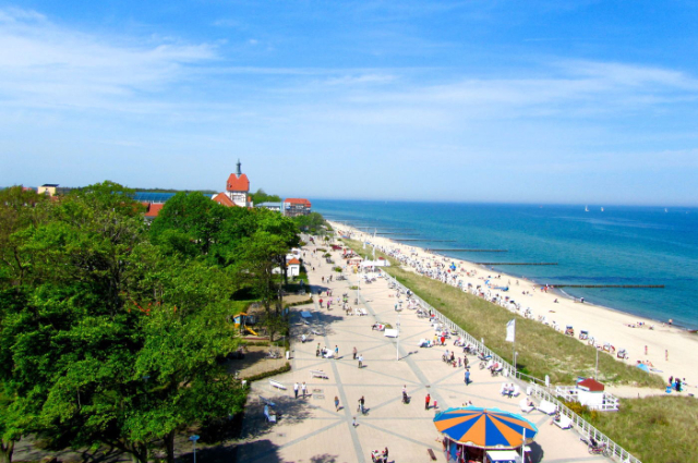 Strandpromenade Kühlungsborn - Kühlungsborn | Secret World Trip Planner