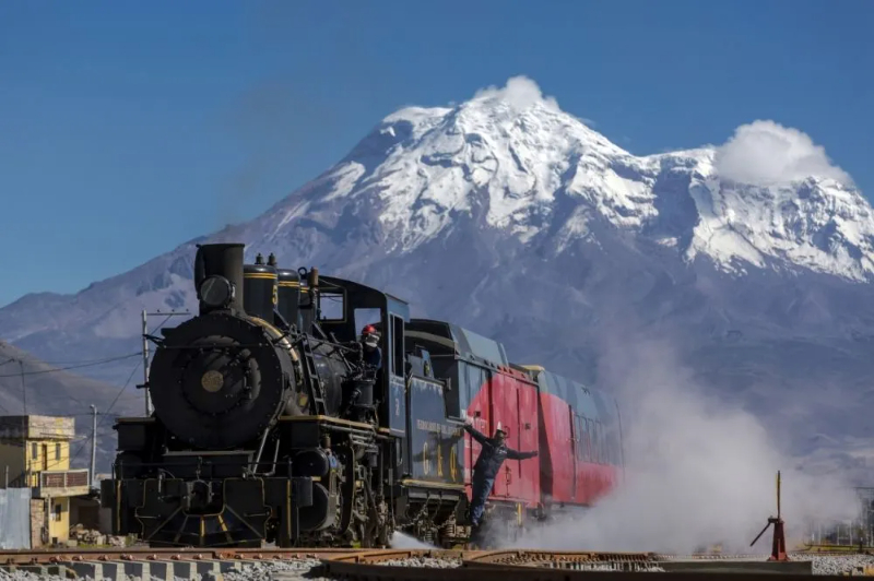 Tren Crucero, Ecuador - Quito | Secret World Trip Planner