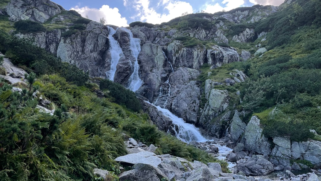Ascata di Pondel - Pondel | Secret World Trip Planner