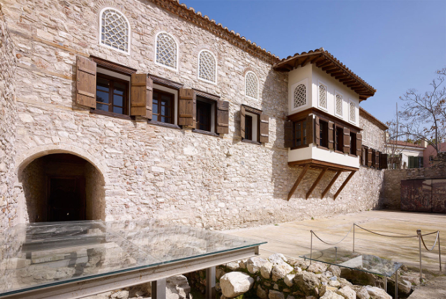 Das älteste Haus in Athen - die Venizelos-Villa - Athina | Secret World Trip Planner