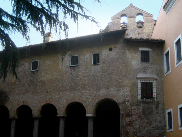 Basilica ya Santo Stefano Rotondo al Celio - Roma | Secret World Trip Planner