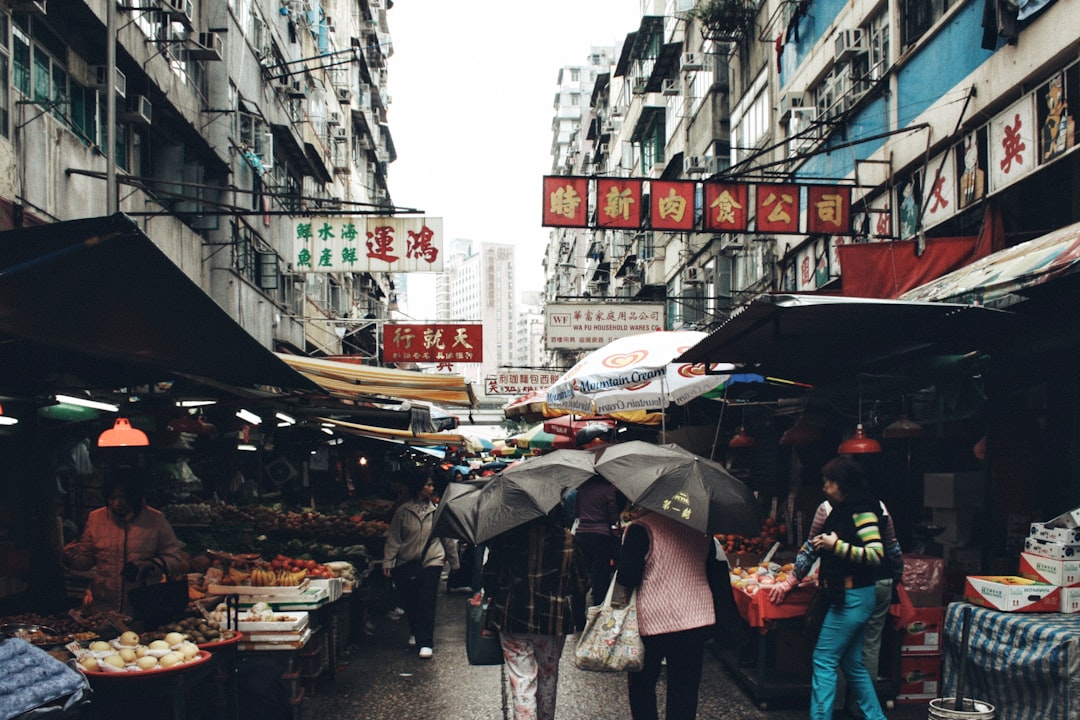 Hong Kong  and the Ladies’ Market - Tung Choi St | Secret World Trip Planner