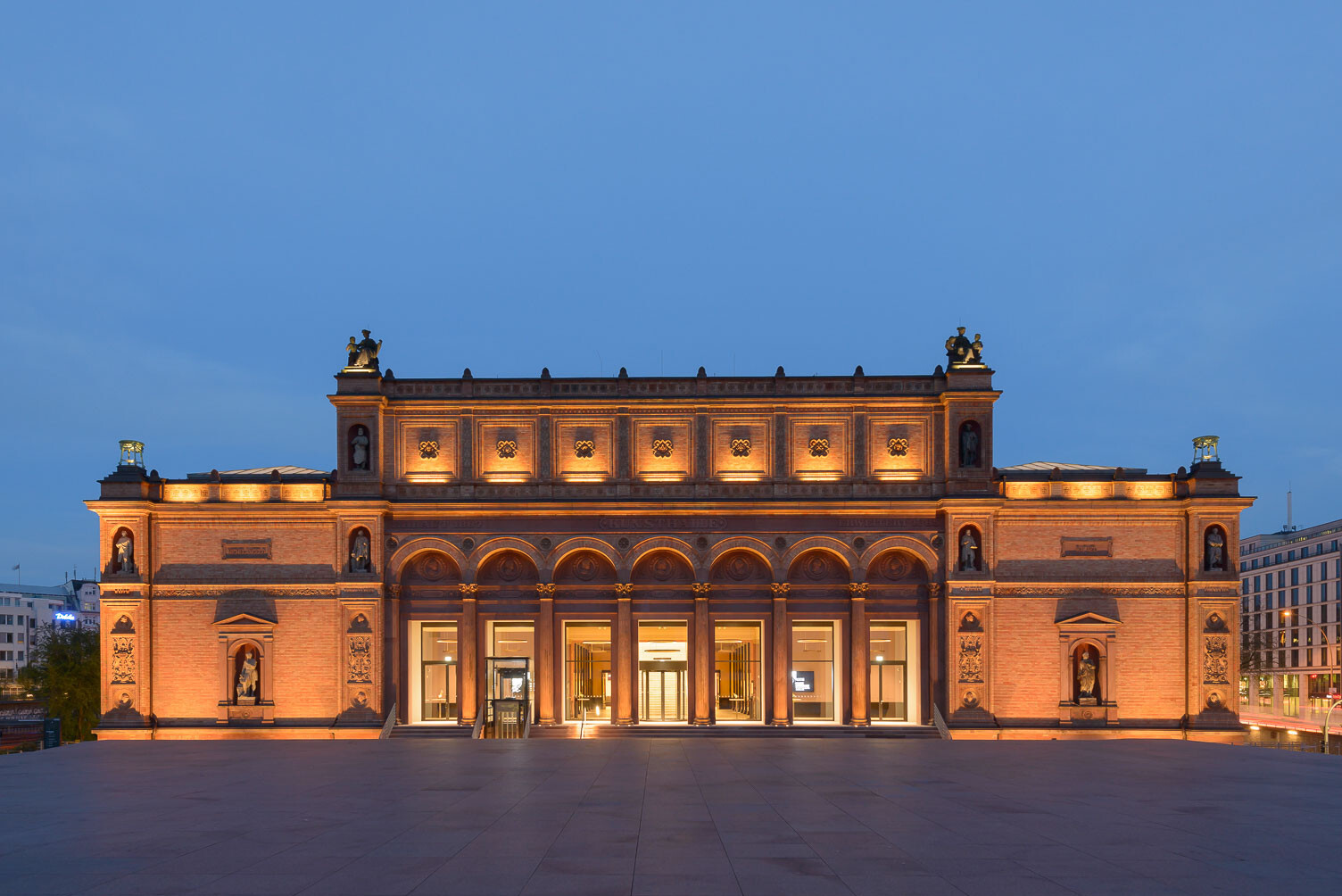 Hamburger Kunsthalle er Hamborgs Kunstmuseum - Hamburg | Secret World Trip Planner