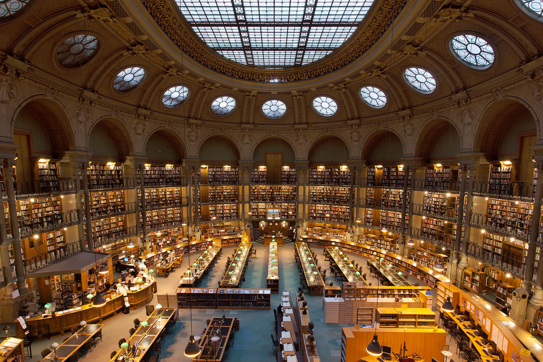 Paris | Liburutegi Nazionala, Frantziako - Paris | Secret World Trip Planner