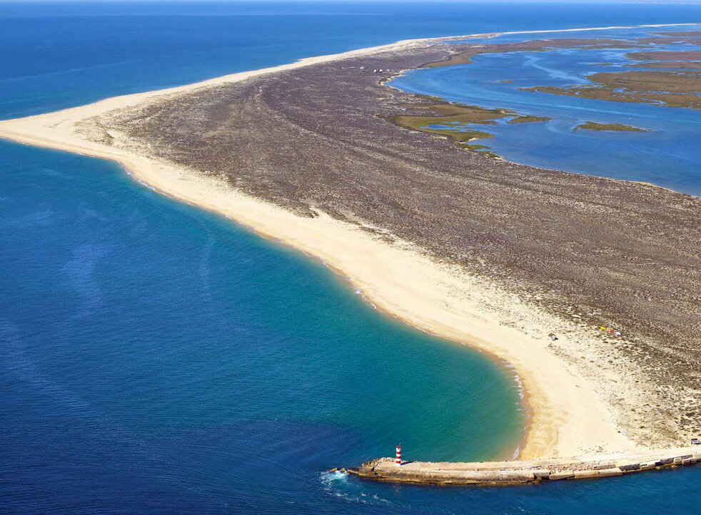 The Ilha Deserta is a remote sand bar island of Faro — Faro