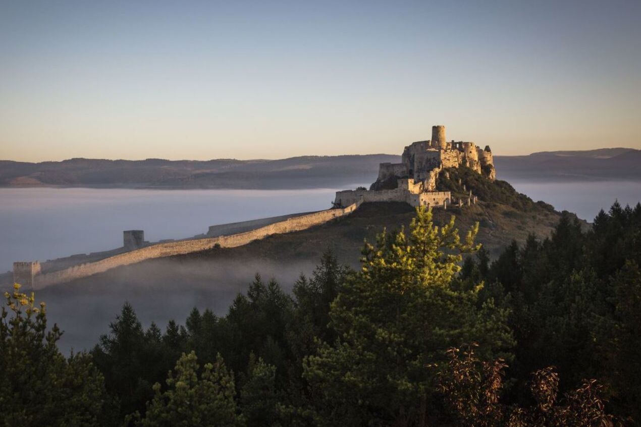 Le château de Spissky-hrad en Slovaquie — Žehra