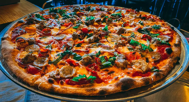 Assaporare la fetta: Di Fara, il gioiello familiare della scena della pizza a NYC - Brooklyn | Secret World Trip Planner