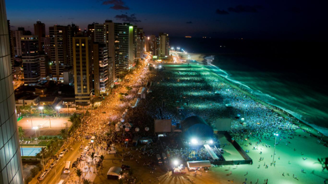 Iracema Strand - Praia de Iracema | Secret World Trip Planner