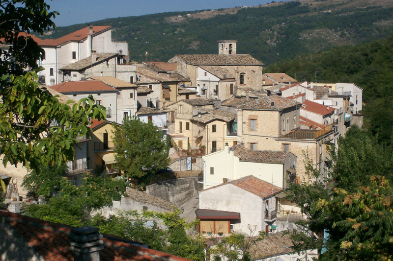 Pueblo de Abbateggio - Abbateggio | Secret World Trip Planner