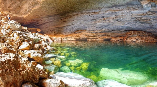 La grotte de Heet : une merveille cachée dans le désert saoudien - Riyadh | Secret World Trip Planner