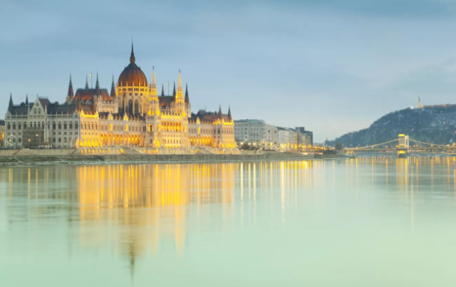 Scoprire l'Ungheria con facilità: Guida alle vignette autostradali per viaggiare senza stress — Budapest