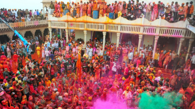Basanta Utsav, la "fête du printemps - Santiniketan | Secret World Trip Planner