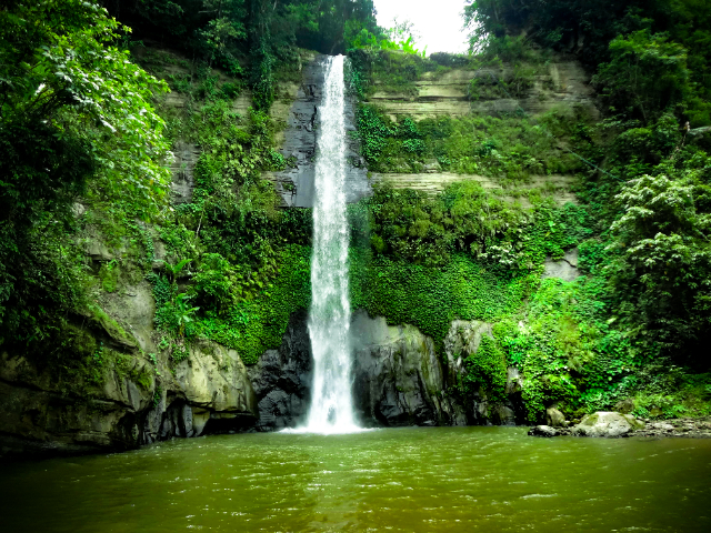 Cascata di Madhabkunda - Madhabkunda Water Fall Road | Secret World Trip Planner