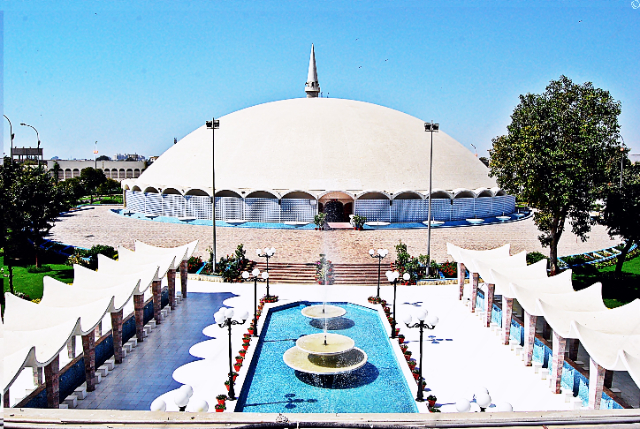 Masjid-e-Tooba - Karachi | Secret World Trip Planner