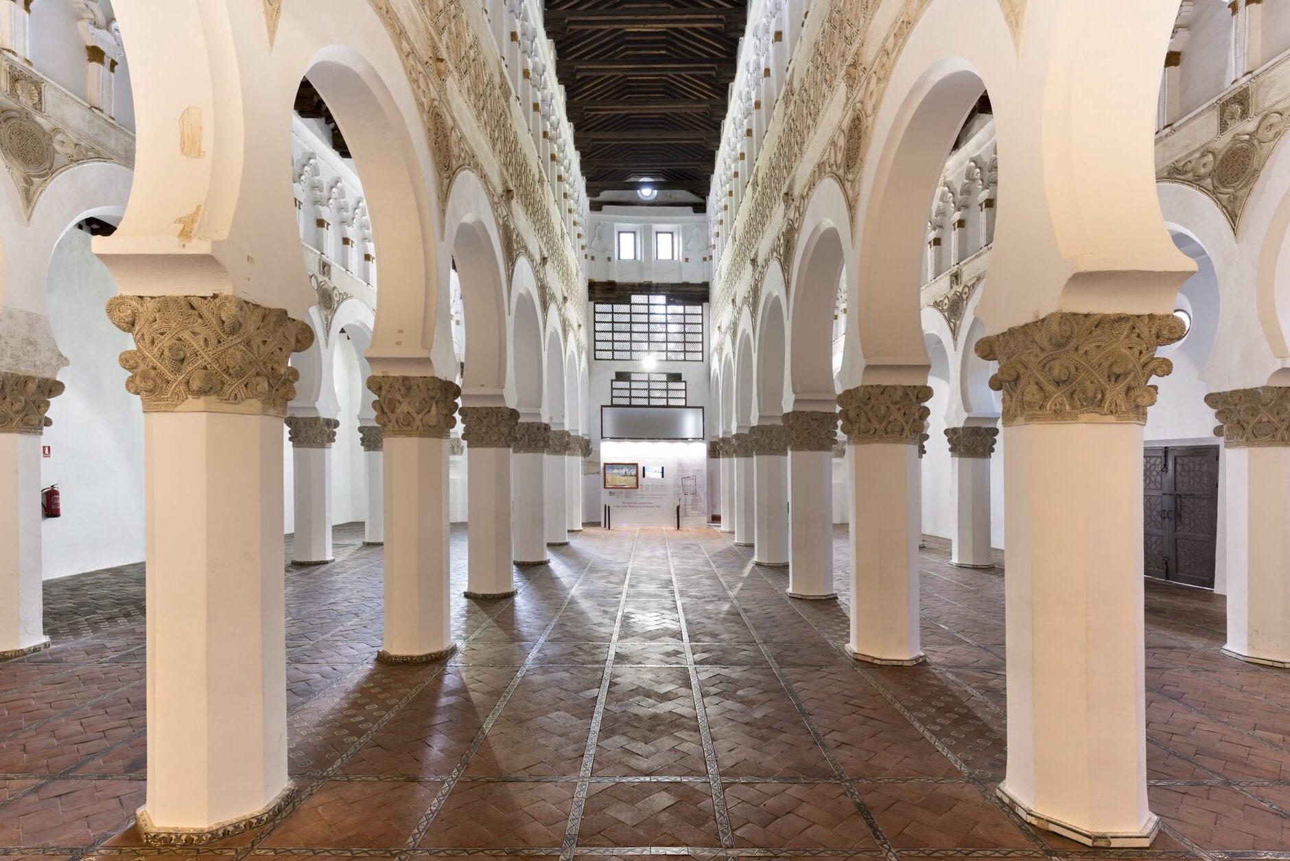 Spain:Santa María la Blanca:one of the oldest synagogue — Toledo