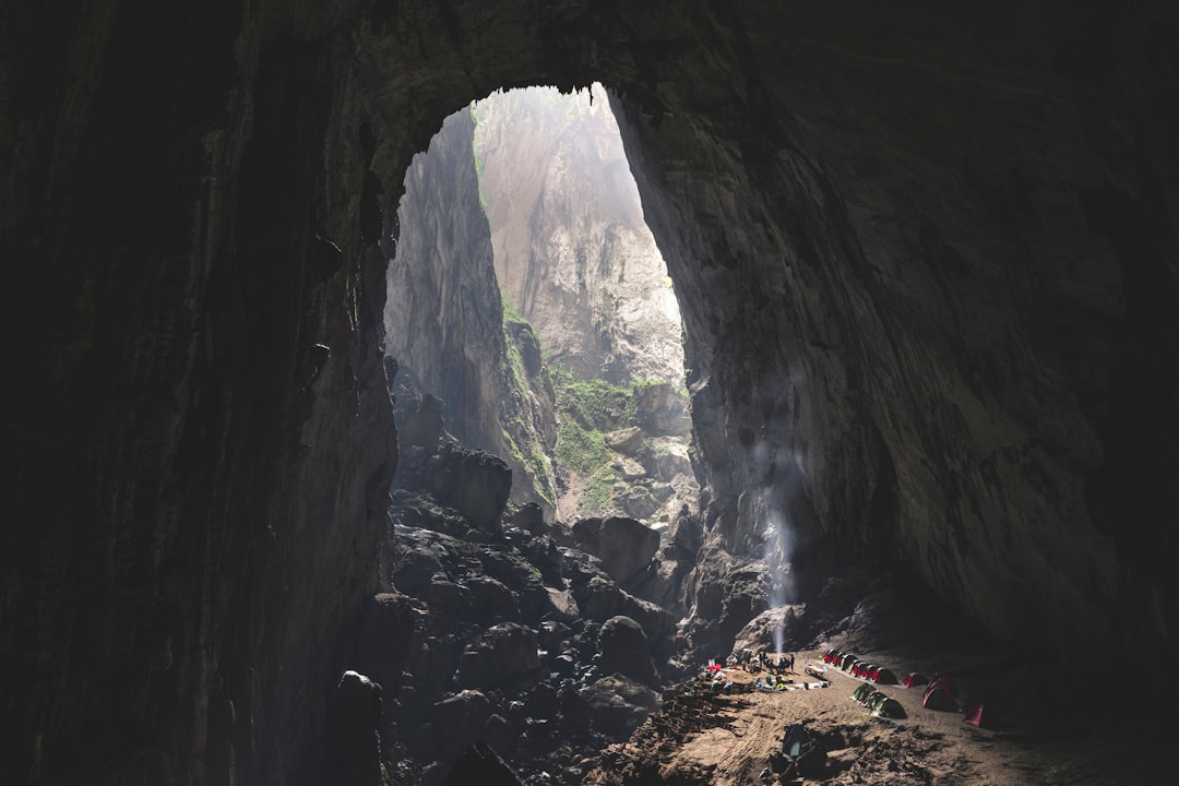 Vietnam | Son Doong Cave: The world’s largest cave - B? Tr?ch | Secret World Trip Planner