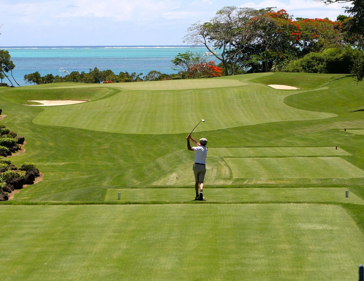 Tenby Golf Club is one of the true gems of Wales - The Burrows | Secret World Trip Planner