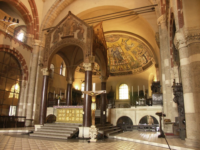 Bazilika Svetog Ambrozija - Milano | Secret World Trip Planner