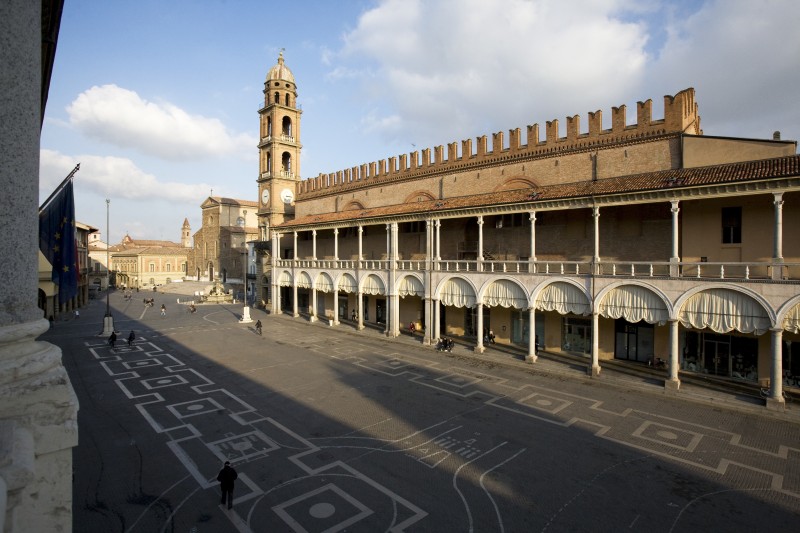 Place du Peuple - Faenza | Secret World Trip Planner