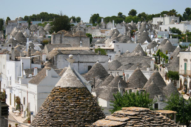 ಮೊಂಟಿ ಜಿಲ್ಲೆ - Alberobello | Secret World Trip Planner
