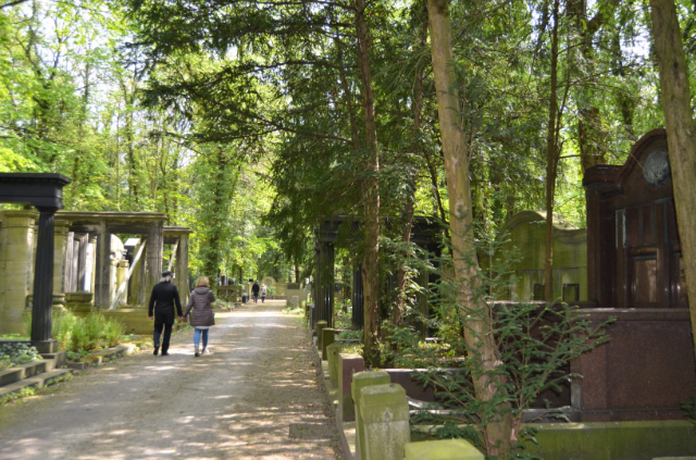 Jewish Cemetery WeiBensee - Berlin | Secret World Trip Planner