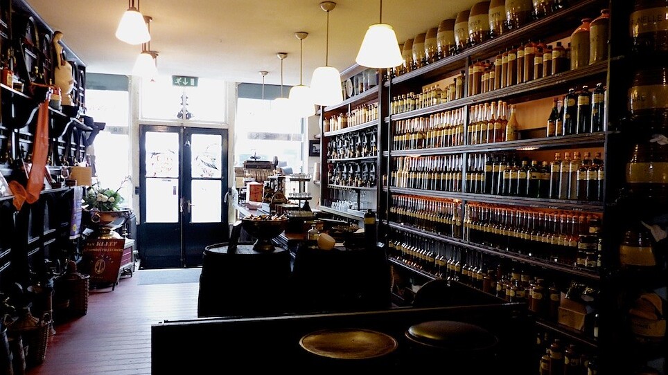 Musée Van Kleef et distillerie de gin néerlandais — Den Haag
