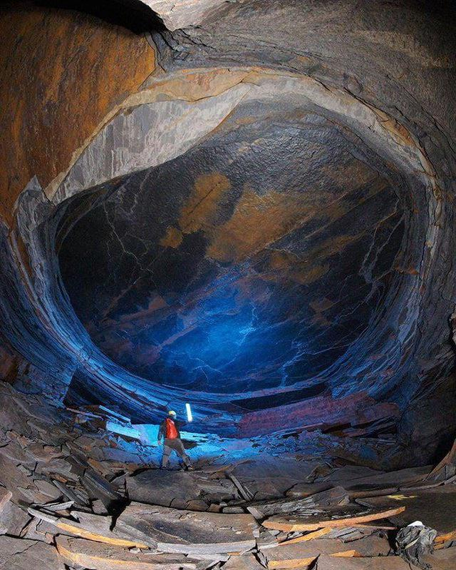 Grotte de l'œil du dragon - Accrington | Secret World Trip Planner