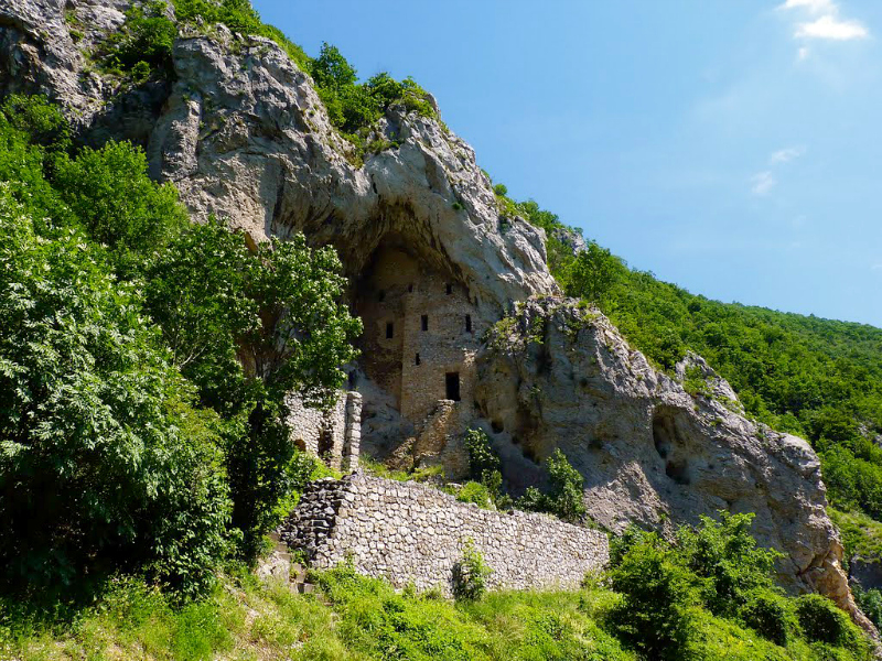 Belgrad, Serbien - Ovcar Banja | Secret World Trip Planner