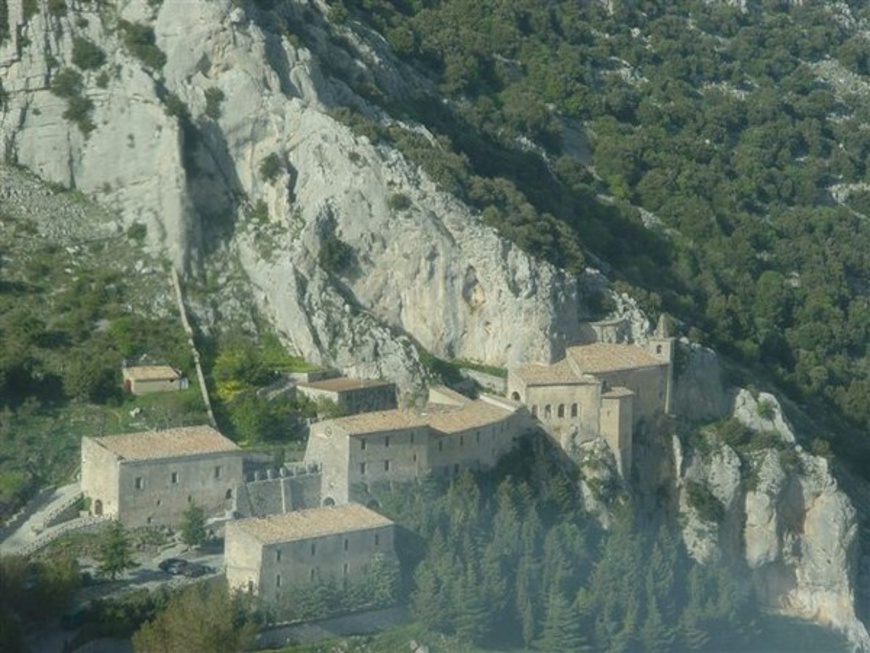 Храм Санта Марія делле Армі - Cerchiara di Calabria | Secret World Trip Planner