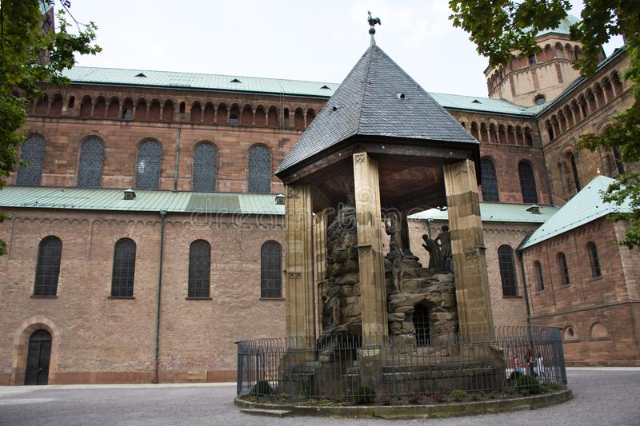 Mount of Olives - Speyer | Secret World Trip Planner