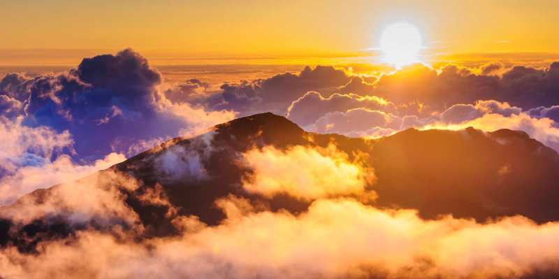 Sunrise at Maui - Hawaii | Secret World Trip Planner