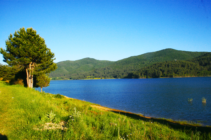Jezero Arvo - Lago Arvo | Secret World Trip Planner