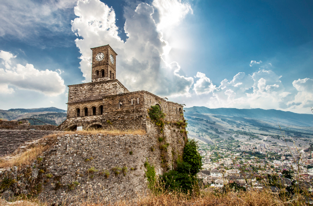 Château de Gjirokaster - Gjirokastër | Secret World Trip Planner