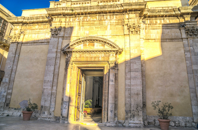 Église de Saint Philippe l'Apôtre - Siracusa | Secret World Trip Planner