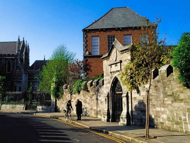 Marsh's Library - Dublin 8 | Secret World Trip Planner