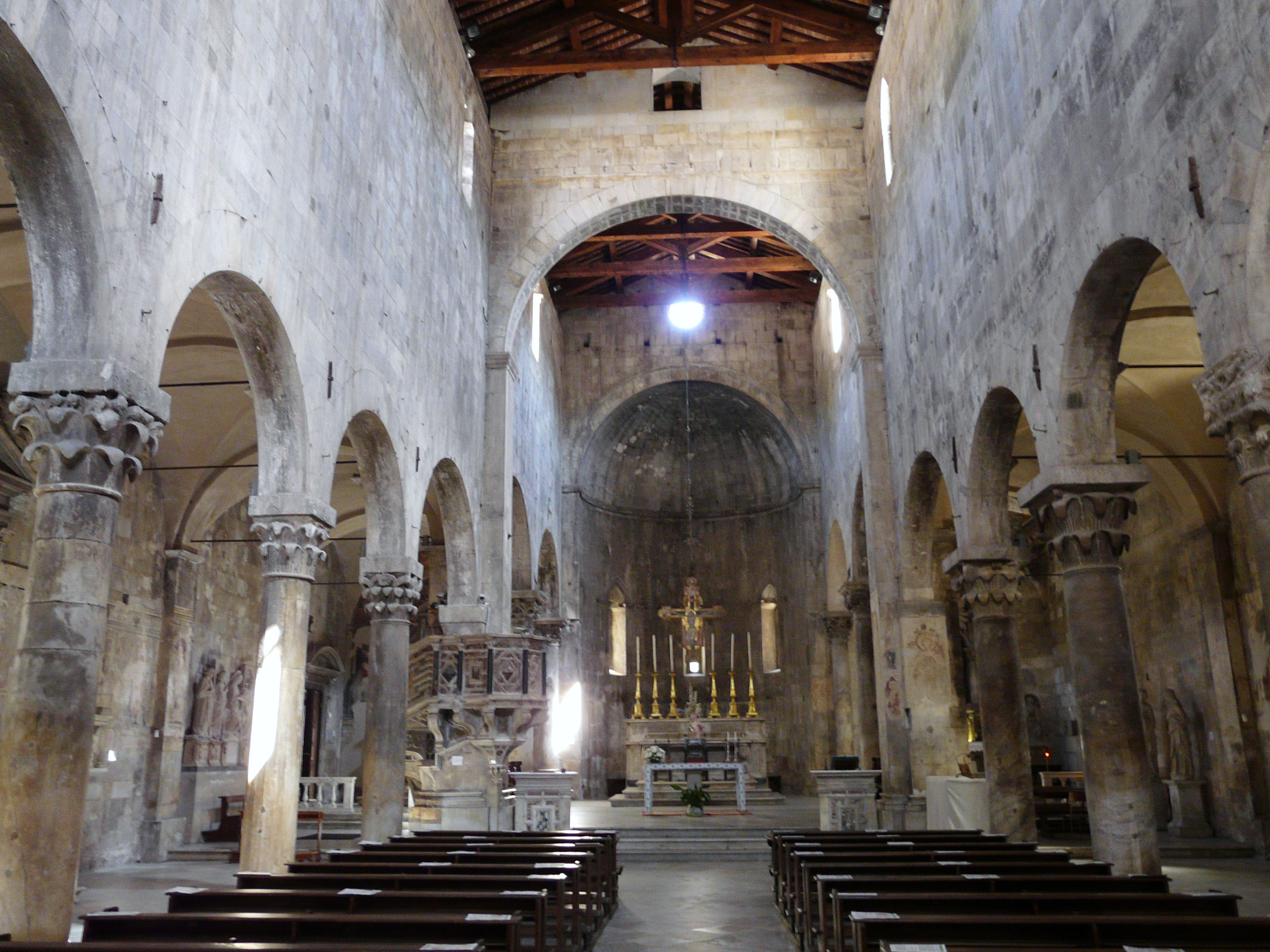 Duomo di S. Andrea - Carrara | Secret World Trip Planner