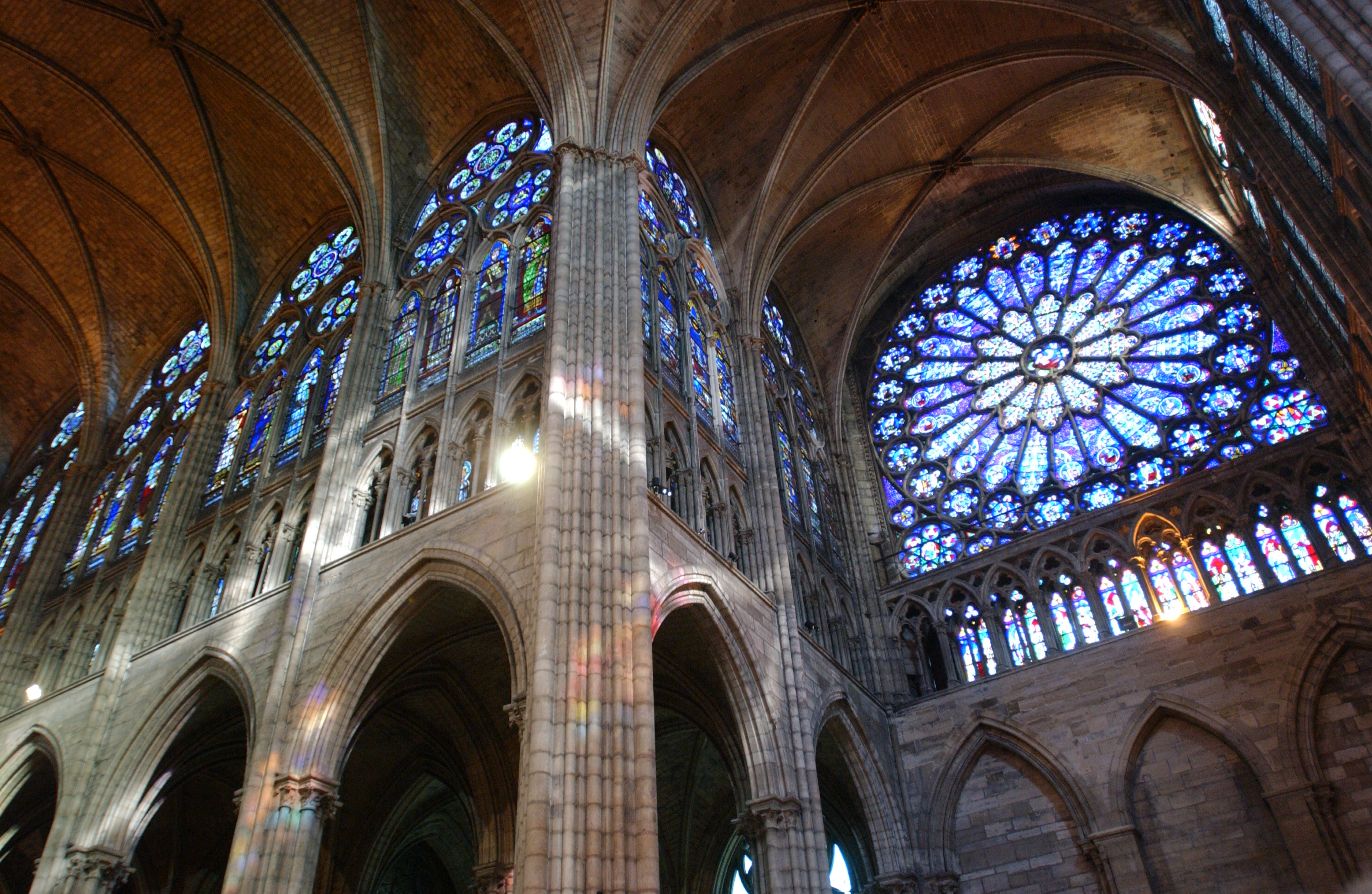 Basilique de Saint-Denis - Saint-Denis | Secret World Trip Planner