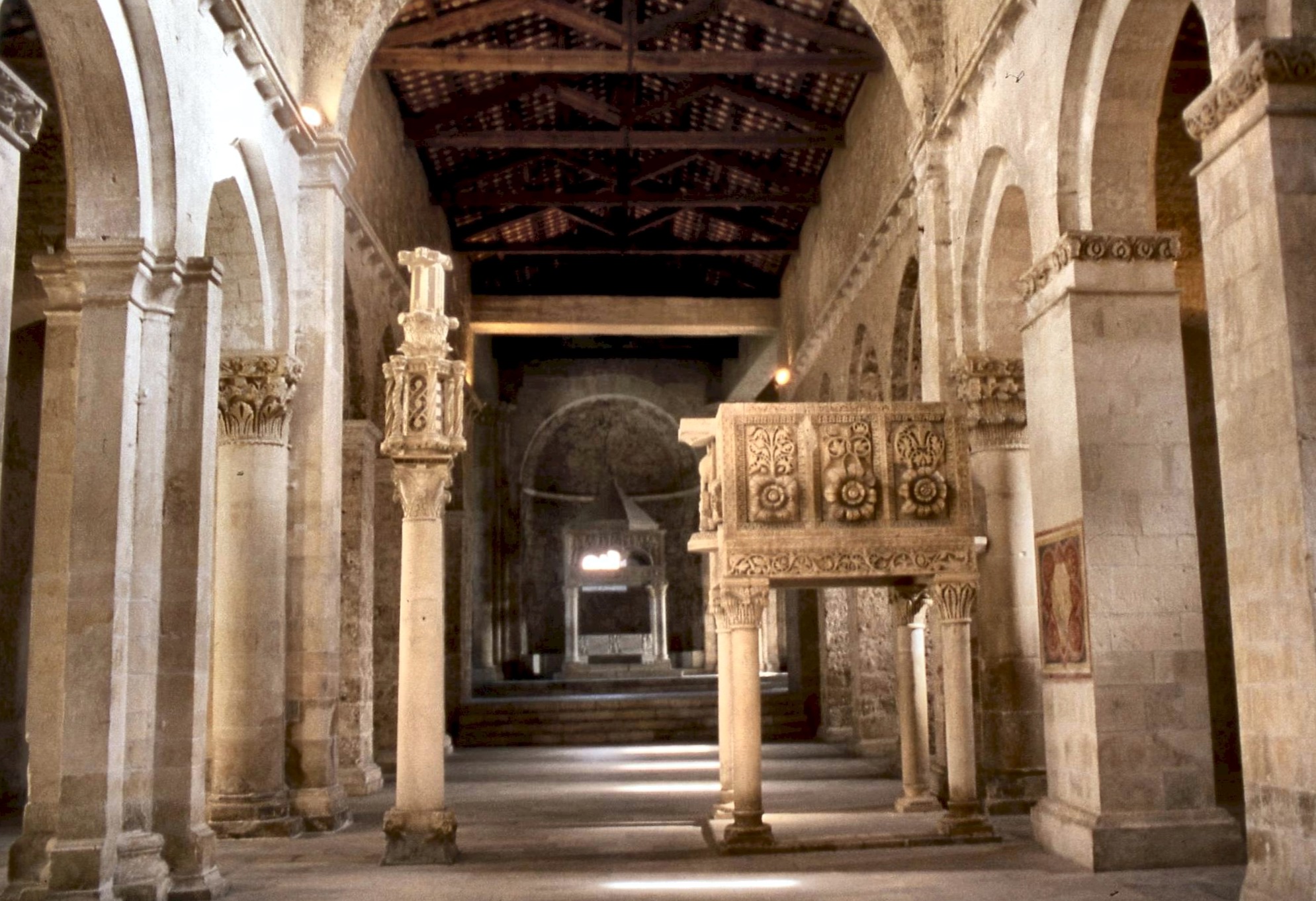 Abazia di San Clemente a Casauria - San Clemente | Secret World Trip Planner