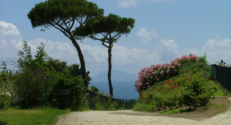 Parco Virgiliano o della Rimembranza - Napoli | Secret World Trip Planner