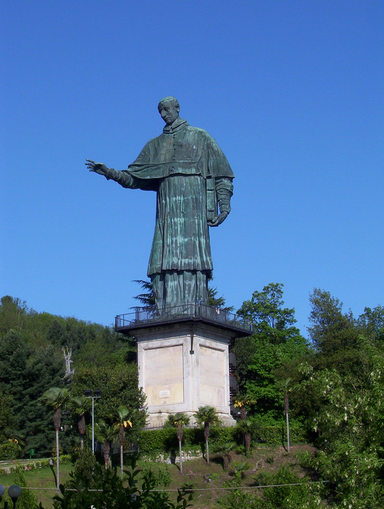 Colosso di S.Carlo Borromeo - Arona | Secret World Trip Planner