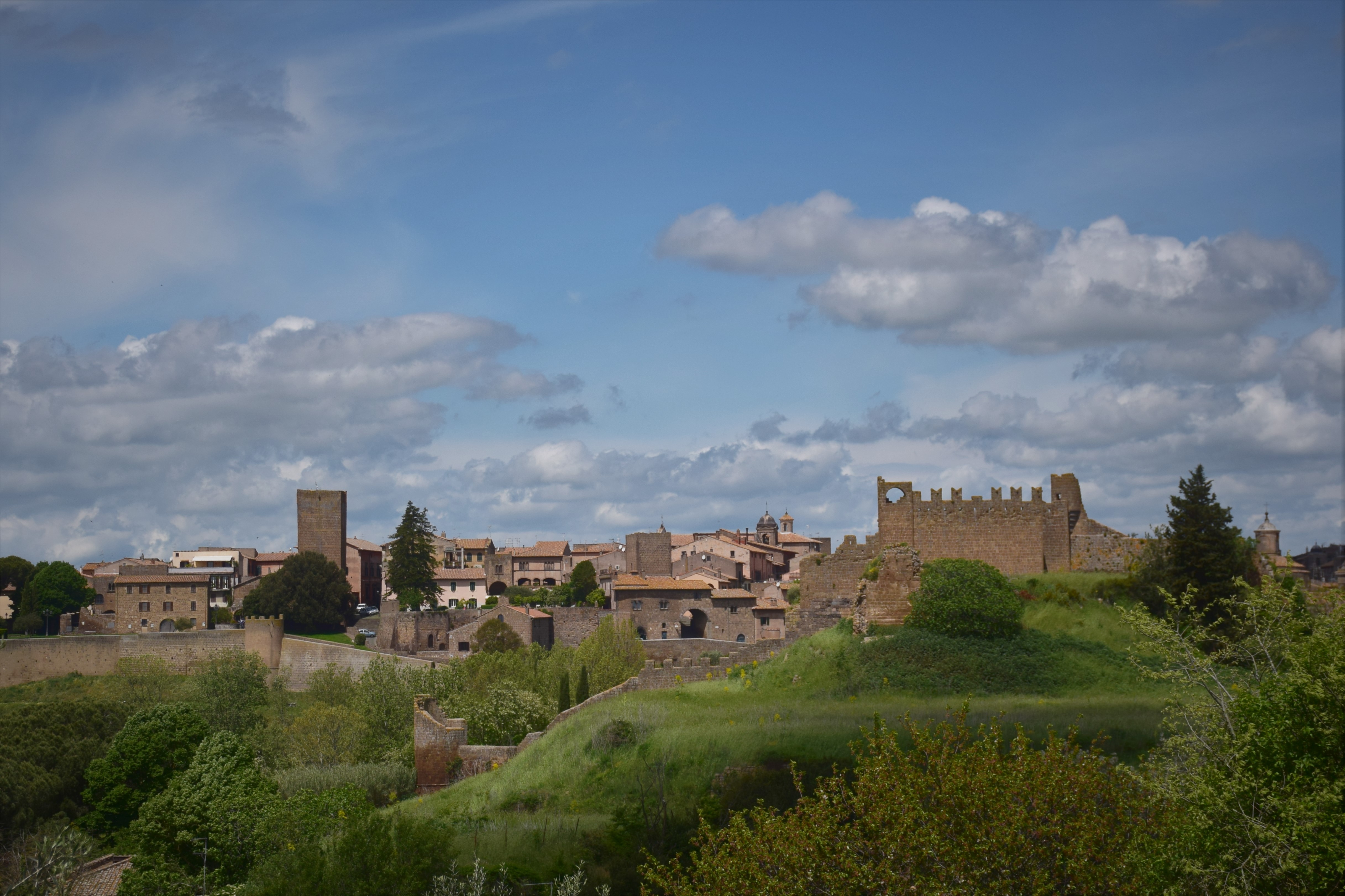 Scopri Tuscania: Un Viaggio nel Cuore della Toscana - 01017 Tuscania VT | Secret World Trip Planner
