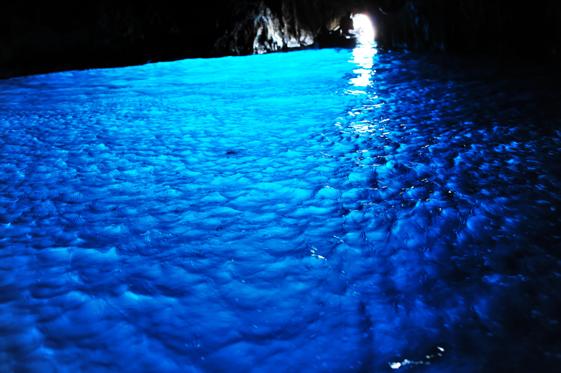 Grotta Azzurra - Anacapri | Secret World Trip Planner