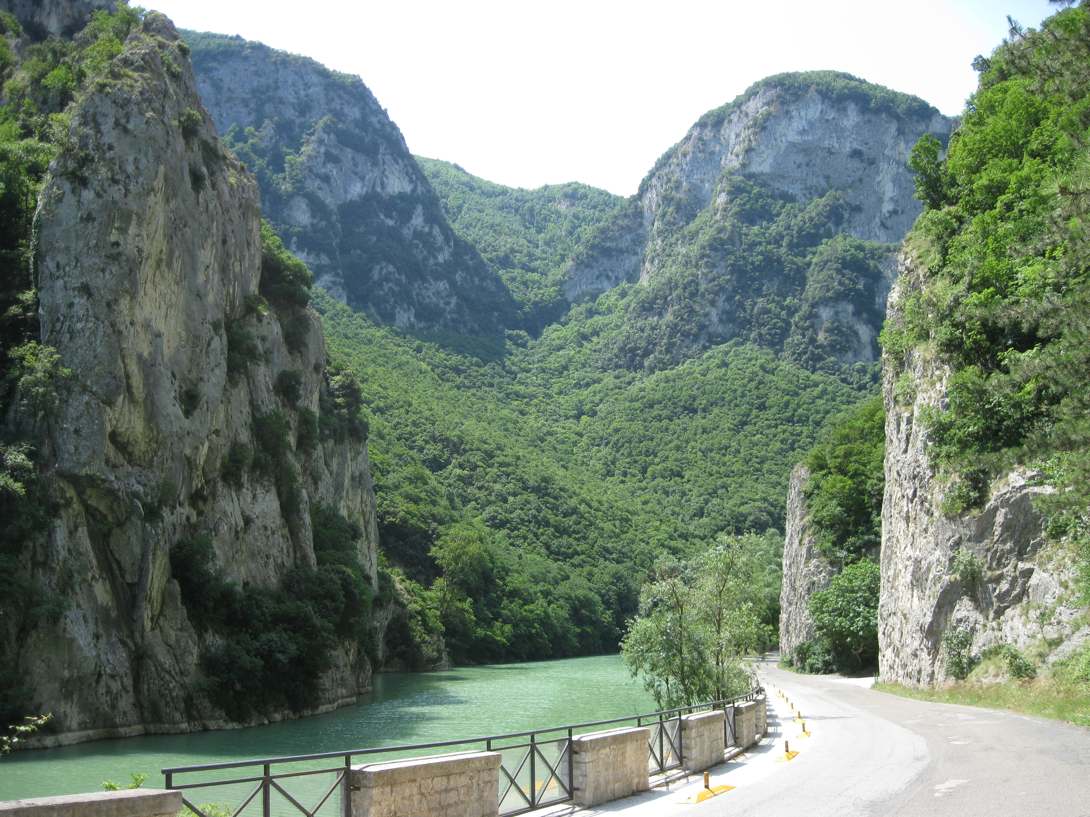 Riserva Naturale Statale Gola Del Furlo - Furlo | Secret World Trip Planner