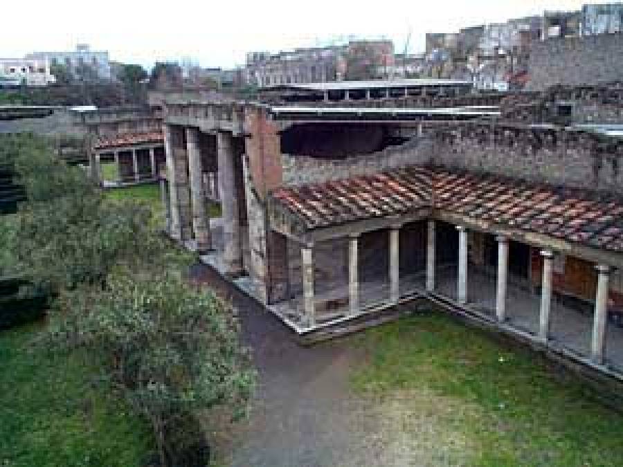 Oplonti e la villa di Poppea - Torre Annunziata | Secret World Trip Planner