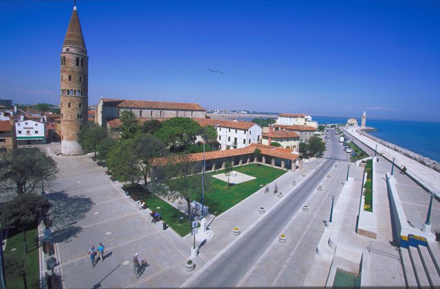 Duomo di Santo Stefano - Caorle | Secret World Trip Planner