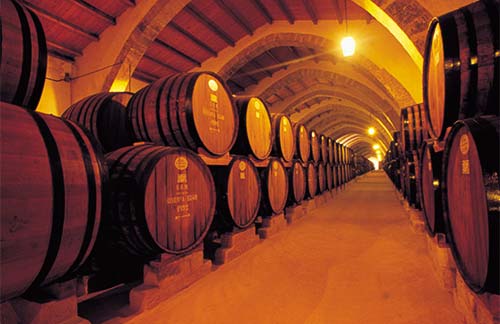 Marsala Vino Liquoroso - Marsala | Secret World Trip Planner