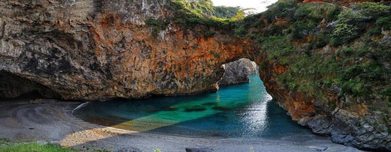Arcomagno la Spiaggia Segreta - San Nicola Arcella | Secret World Trip Planner