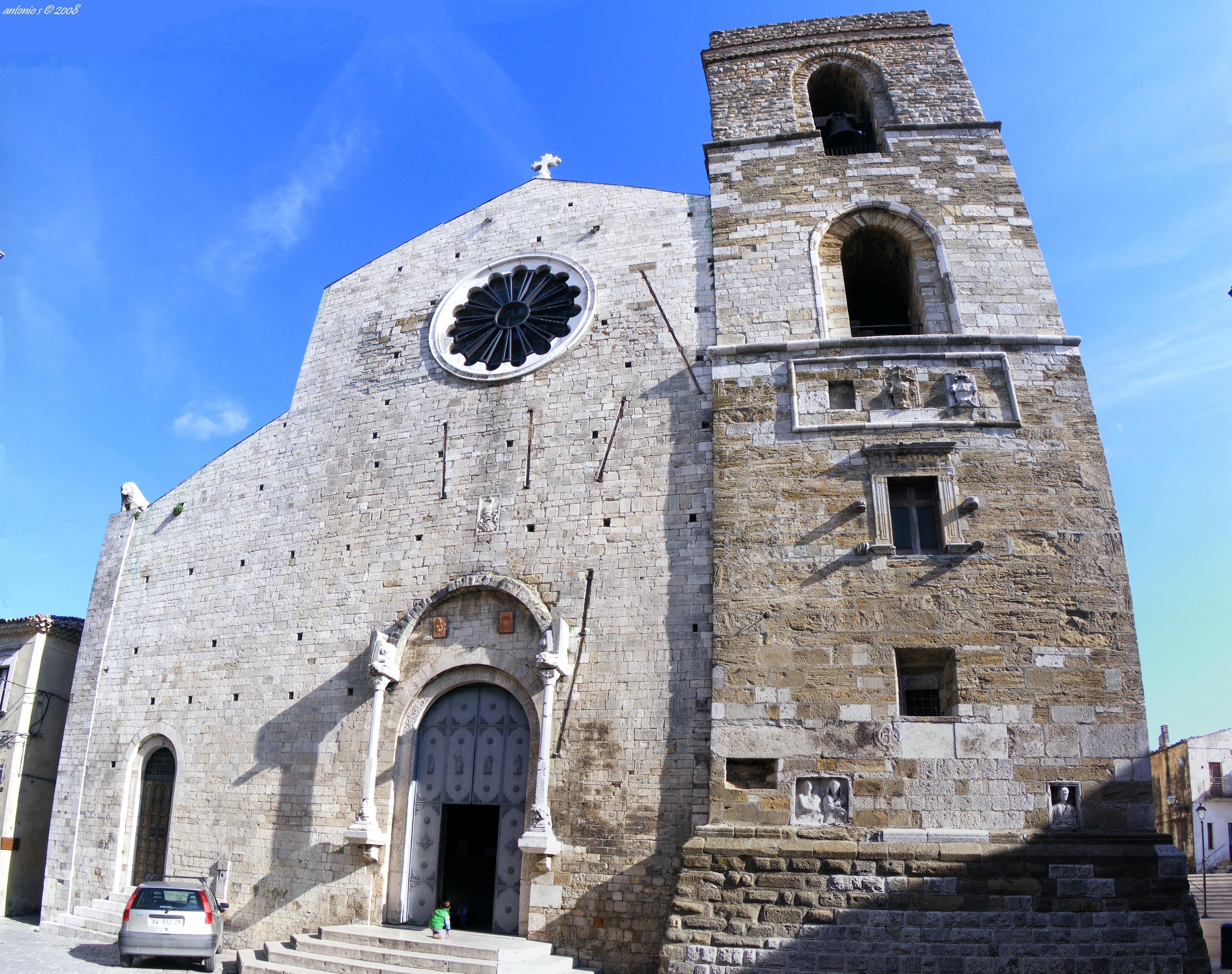 Cattedrale di Santa Maria Assunta e San Canio vescovo - Acerenza | Secret World Trip Planner