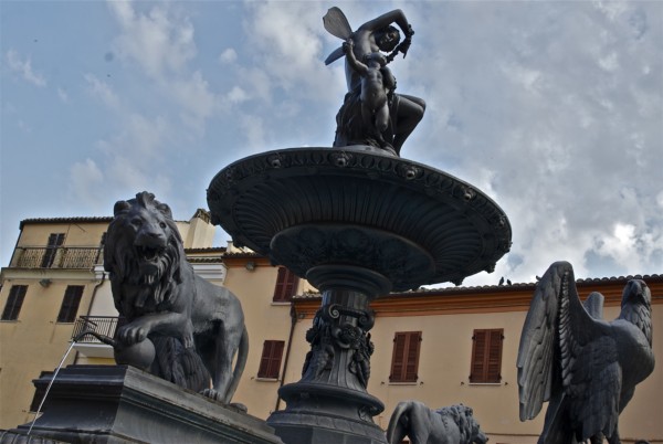 Fontana della Dea Flora - Offida | Secret World Trip Planner